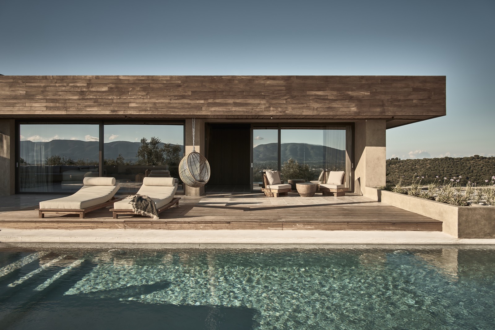 Olea slider image 04