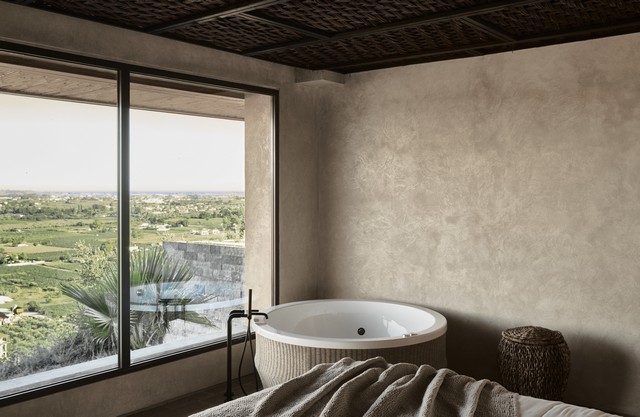 Presidential Private Pool Suite