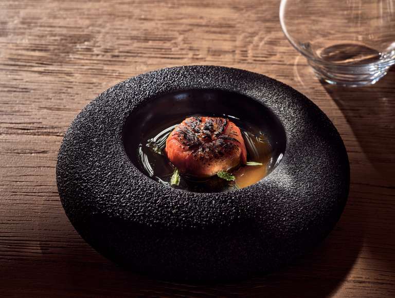 Flow Restaurant