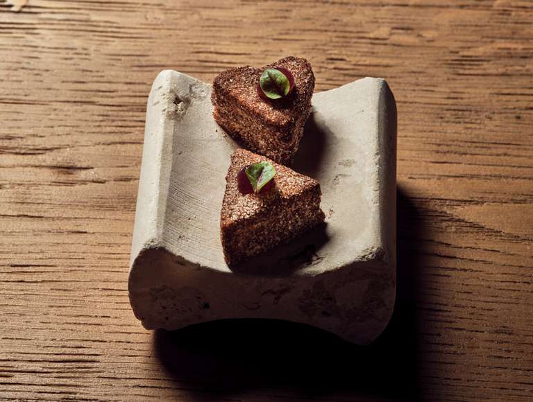 Flow Restaurant